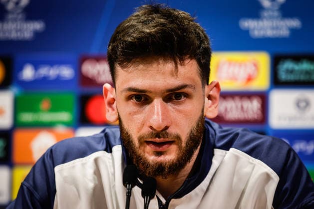 April 27, 2026, Poissy, France, France: Khvicha KVARATSKHELIA of PSG during a Paris Saint-Germain press conference, PK, Pressekonferenz at Campus PSG on April 27, 2026 in Poissy near Paris, France. Poissy France - ZUMAm308 20260427_zsp_m308_004 Copyright: xMatthieuxMirvillex