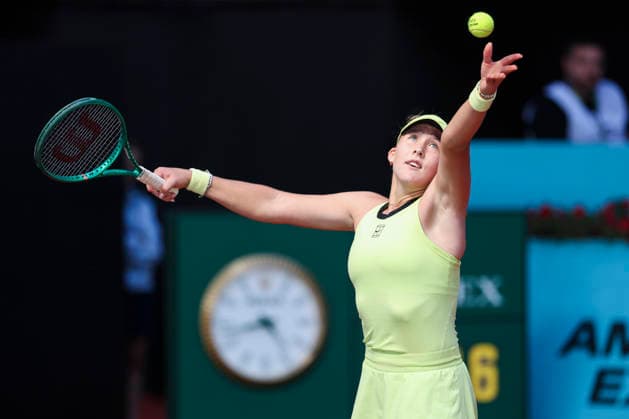 April 27, 2026, Madrid, Madrid, Spain: Mirra Andreeva of Russia plays against Anna Bondar of Hungary during the Mutua Madrid Open 2026, ATP, Tennis Herren Masters 1000 and WTA, Tennis Damen 1000, at La Caja Magica on April 27, 2026 in Madrid, Spain. Mutua Madrid Open 2026 - Day 8 - ZUMAa181 20260427_zaa_a181_750 Copyright: xIrinaxR.xHipolitox