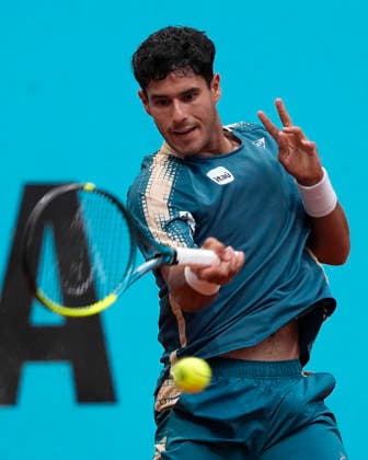 MADRID OPEN TENNIS 2026. ATP, Tennis Herren COBOLLI ¢ ITA v VALLEJO ¢ PAR Adolfo Daniel Vallejo, Paraguay, during Madrid Open Tennis 2025 match. April 27, 2026.(ALTERPHOTOS Acero) MadridSpain  Copyright: xAcerox