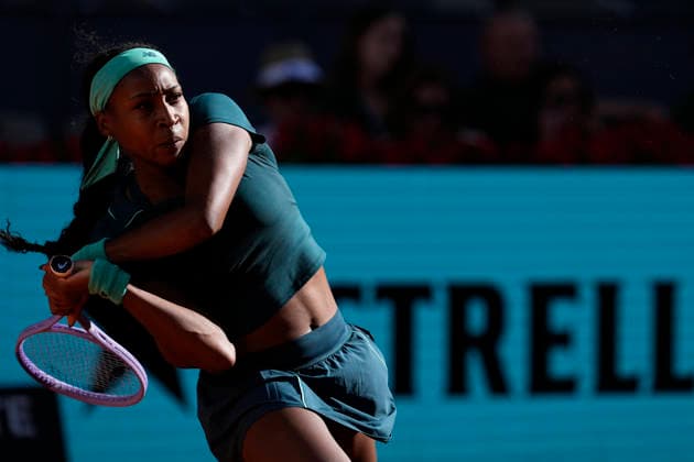 April 27, 2026, Madrid, Madrid, Spain: Coco Gauff of USA plays against Linda Noskova of Czech Republic during the Mutua Madrid Open 2026, ATP, Tennis Herren Masters 1000 and WTA, Tennis Damen 1000, at La Caja Magica on April 27, 2026 in Madrid, Spain. Madrid Spain - ZUMAa181 20260427_zaa_a181_804 Copyright: xOscarxJ.xBarrosox