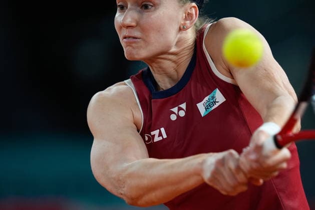 April 27, 2026, Madrid, Madrid, Spain: Elena Rybakina of Kazakhstan in action against Anastasia Potapova of Austria during the Mutua Madrid Open 2026, ATP, Tennis Herren Masters 1000 and WTA, Tennis Damen 1000, at La Caja Magica on April 27, 2026 in Madrid, Spain. Madrid Spain - ZUMAa181 20260427_zaa_a181_650 Copyright: xDennisxAgyemanx