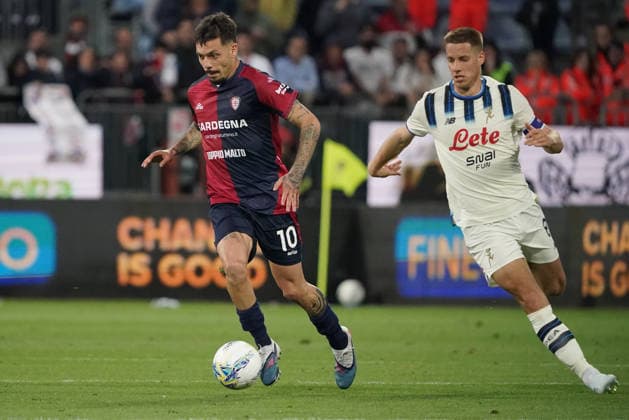 Cagliari Calcio v Atalanta BC - Serie A Gianluca Gaetano ( 10 Cagliari Calcio) during the Serie A TIM match between Cagliari Calcio and Atalanta 1907 in Italy on April 27, 2026. Cagliari Italy  Copyright: xAlessandroxToccox originalFilename:alessandro-cagliari260427_npaIA.jpg