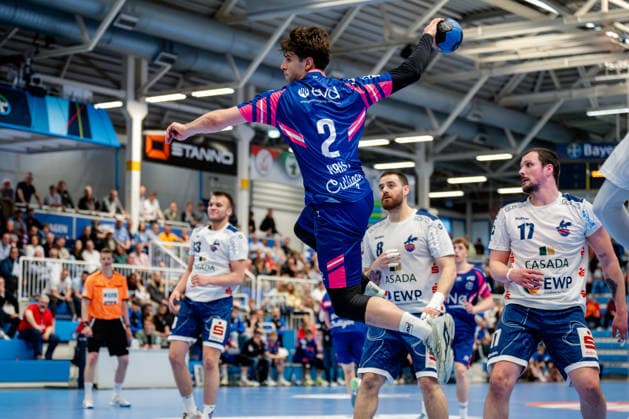 Dormagen, 27 04 2026, Handball, Men, 2 Bundesliga, Matchday 29, 2025 2026 TSV Bayer Dormagen 1 VFL Potsdam Luca Krist TSV Bayer Dormagen, 2 on goal throw