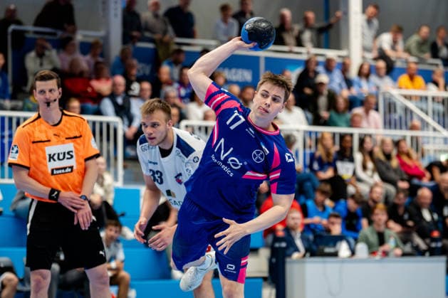 Dormagen, 27 04 2026, Handball, Men, 2 Bundesliga, 29 Matchday, 2025 2026 TSV Bayer Dormagen 1 VFL Potsdam Felix Böckenholt TSV Bayer Dormagen, 17 at 7 meters