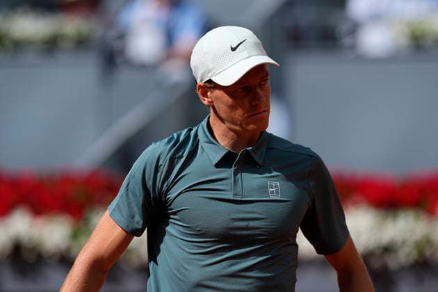 April 28, 2026, Madrid, Madrid, Spain: Jannik Sinner of Italy plays against Cameron Norrie of Great Britain during the Mutua Madrid Open 2026, ATP, Tennis Herren Masters 1000 and WTA, Tennis Damen 1000, at La Caja Magica on April 28, 2026 in Madrid, Spain. Mutua Madrid Open 2026 - Day 9 - ZUMAa181 20260428_zaa_a181_010 Copyright: xOscarxJ.xBarrosox