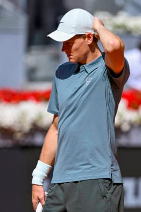 April 28, 2026, Madrid, Madrid, Spain: JANNIK SINNER of italy - NIKE during the Mutua Madrid Open 2026, ATP, Tennis Herren Masters 1000 and WTA, Tennis Damen 1000 tennis tournament, celebrated at Caja Magica on April 28, 2026 in Madrid, Spain. Mutua Madrid Open 2026 - Day 9 (04.28.26) - ZUMAc312 20260428_zsp_c312_009 Copyright: xOscarxManuelxSanchezx