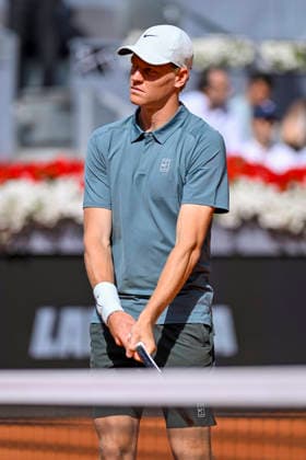 April 28, 2026, Madrid, Madrid, Spain: JANNIK SINNER of italy - NIKE during the Mutua Madrid Open 2026, ATP, Tennis Herren Masters 1000 and WTA, Tennis Damen 1000 tennis tournament, celebrated at Caja Magica on April 28, 2026 in Madrid, Spain. Mutua Madrid Open 2026 - Day 9 (04.28.26) - ZUMAc312 20260428_zsp_c312_015 Copyright: xOscarxManuelxSanchezx