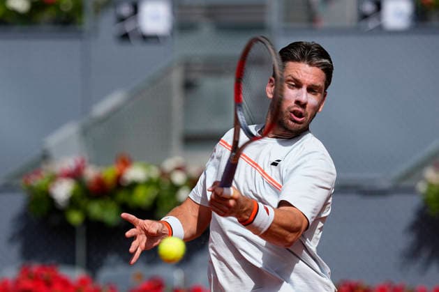 April 28, 2026, Madrid, Madrid, Spain: Cameron Norrie of Great Britain plays against Jannik Sinner of Italy during the Mutua Madrid Open 2026, ATP, Tennis Herren Masters 1000 and WTA, Tennis Damen 1000, at La Caja Magica on April 28, 2026 in Madrid, Spain. Madrid Spain - ZUMAa181 20260428_zaa_a181_038 Copyright: xOscarxJ.xBarrosox