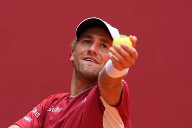 April 28, 2026, Madrid, Madrid, Spain: Casper Ruud of Norway plays against Stefanos Tsitsipas of Greece during the Mutua Madrid Open 2026, ATP, Tennis Herren Masters 1000 and WTA, Tennis Damen 1000, at La Caja Magica on April 28, 2026 in Madrid, Spain. Madrid Spain - ZUMAa181 20260428_zaa_a181_162 Copyright: xDennisxAgyemanx