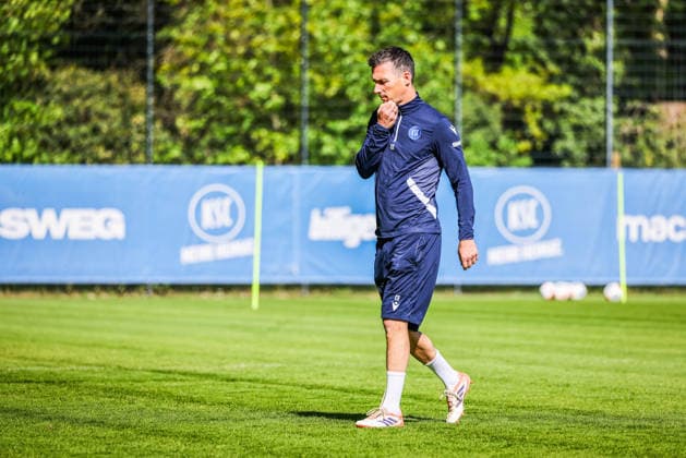 Training on 28 04 26, Men, Soccer, Season 2025 2026, 2 Liga, Karlsruher SC Christian Eichner KSC Trainer in Training Karlsruhe Wildparkstadion Baden Württemberg Germany