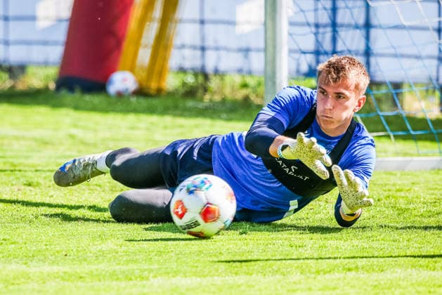 Training on 28 04 26, Men, Soccer, Season 2025 2026, 2 Liga, Karlsruher SC Goalkeeper Hans Christian Bernat KSC 1 holds the ball Karlsruhe Wildparkstadion Baden Württemberg Germany