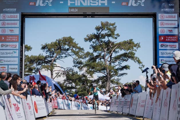61st Presidential Cycling Tour of Turkiye MUGLA, TURKIYE - APRIL 28: Cyclists compete in a tight pack during the 132-kilometer Marmaris-Kiran route on April 28, 2026 in Mugla, Turkiye. This event represents the third stage of the 8-stage 61st Presidential Cycling Tour of Turkiye (TUR 2026), which is the only race in the country categorized as a ProSeries event on the UCI Europe Tour calendar. The competition is organized by the Turkish Cycling Federation under the auspices of the Presidency and with support from the Ministry of Youth and Sports. Ahmet Serdar Eser Anadolu Mugla Turkey. Editorial use only. Please get in touch for any other usage.  Copyright: x2026xAnadoluxAhmetxSerdarxEserx