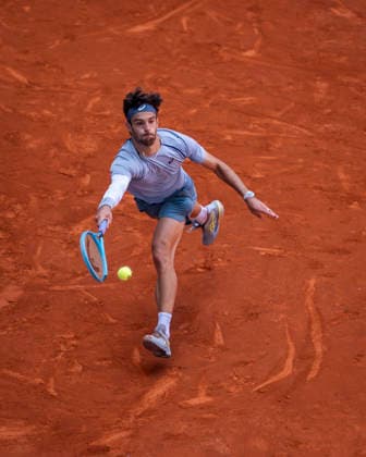 Mutua Madrid Open - Day Nine MADRID, SPAIN - APRIL 28: Lorenzo Musetti of Italy in action against Jiri Lehecka of Czech Republic during the Men s Singles Round of 16 match during the Mutua Madrid Open 2026 tournament celebrated at La Caja Magica on April 28, 2026 in Madrid, Spain. Madrid La Caja Magica Madrid Spain Copyright: xAlbertoxGardinx AGardin_20260428_Tennis_Madrid_Day9_0641