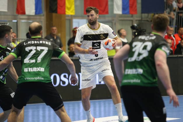 RK Nexe v THW Kiel - EHF European League Men 2025 2026 Harald Reinkind of THW Kiel in action during the EHF European League Men 2025 26 quarter-finals 1st leg match between RK Nexe and THW Kiel at Sports Hall King Tomislav on April 28, 2026 in Nasice, Croatia.  DavidxJerkovic PIXSELL