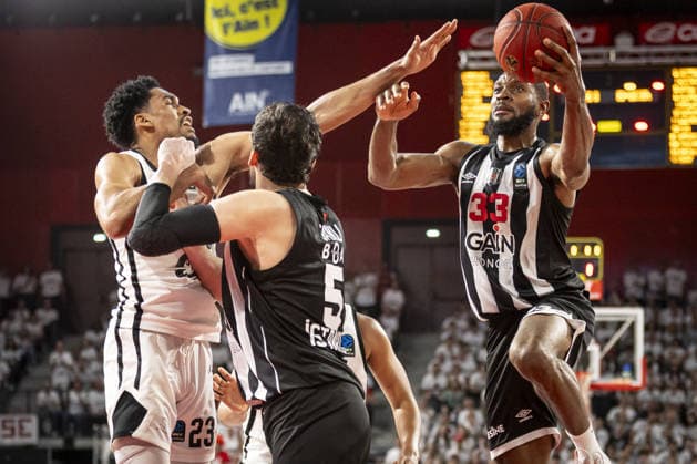 Cosea JL Bourg v Besiktas GAIN - EuroCup Final BOURG-EN-BRESSE, FRANCE - APRIL 28: Vitto Brown of Besiktas GAIN in action during EuroCup basketball final match between Besiktas GAIN and Cosea JL Bourg at the Ekinox in Bourg-en-Bresse France on April 28, 2026. Elyxandro Cegarra Anadolu Bourg-en-Bresse France. Editorial use only. Please get in touch for any other usage.  Copyright: x2026xAnadoluxElyxandroxCegarrax