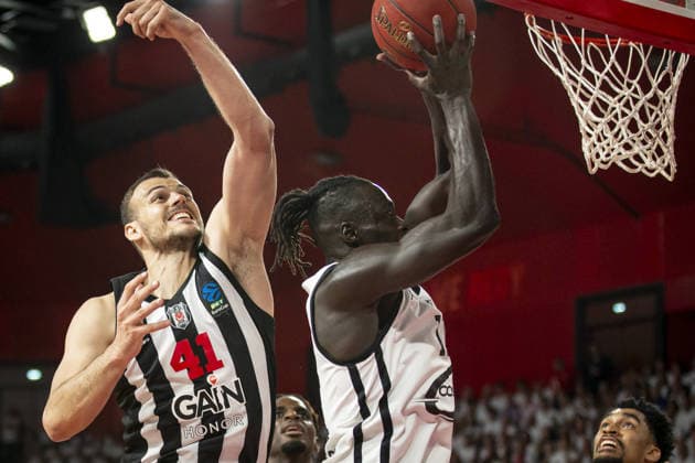 Cosea JL Bourg v Besiktas GAIN - EuroCup Final BOURGUE-EN-BRESSE, FRANCE - APRIL 28: Ante Zizic of Besiktas GAIN competes during the final EuroCup basketball match between Besiktas GAIN and Cosea JL Bourg at the Ekinox in Bourg-en-Bresse France on April 28, 2026. Elyxandro Cegarra Anadolu Bourg-en-Bresse France. Editorial use only. Please get in touch for any other usage.  Copyright: x2026xAnadoluxElyxandroxCegarrax