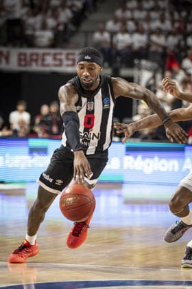 Cosea JL Bourg v Besiktas GAIN - EuroCup Final BOURG-EN-BRESSE, FRANCE - APRIL 28: Jonah Mathews of Besiktas GAIN in action during EuroCup basketball final match between Besiktas GAIN and Cosea JL Bourg at the Ekinox in Bourg-en-Bresse France on April 28, 2026. Elyxandro Cegarra Anadolu Bourg-en-Bresse France. Editorial use only. Please get in touch for any other usage.  Copyright: x2026xAnadoluxElyxandroxCegarrax