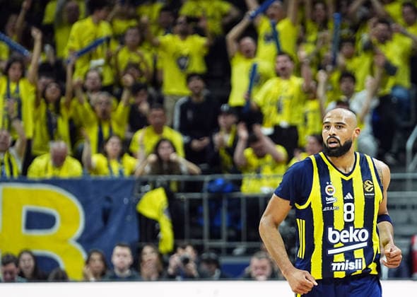 Fenerbahce Beko v Zalgiris - EuroLeague ISTANBUL, TURKIYE - APRIL 28: Talen Tucker (8) of Fenerbahce Beko in action during the EuroLeague Play-off match between Fenerbahce Beko and Zalgiris at Ulker Sports and Event Hall in Istanbul, Turkiye on April 28, 2026. Esra Bilgin Anadolu Istanbul Turkey. Editorial use only. Please get in touch for any other usage.  Copyright: x2026xAnadoluxEsraxBilginx