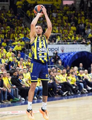 Fenerbahce Beko v Zalgiris - EuroLeague ISTANBUL, TURKIYE - APRIL 28: Wade Baldwin (2) of Fenerbahce Beko in action during the EuroLeague Play-off match between Fenerbahce Beko and Zalgiris at Ulker Sports and Event Hall in Istanbul, Turkiye on April 28, 2026. Esra Bilgin Anadolu Istanbul Turkey. Editorial use only. Please get in touch for any other usage.  Copyright: x2026xAnadoluxEsraxBilginx