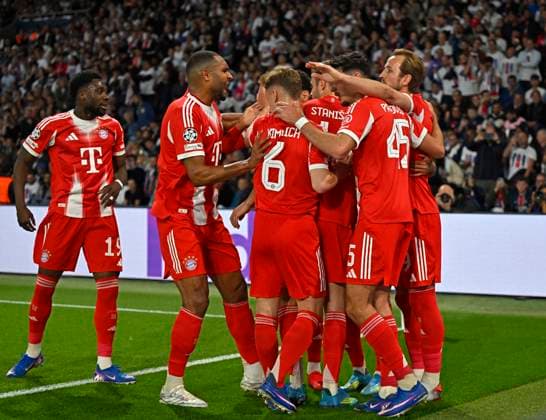 28 04 2026, Football UEFA Championsleague 2025 2026 semi-final first leg, Paris St Germain FC Bayern Munich, at the Parc de Princes stadium in Paris France Goal celebration by Harry Kane FC Bayern Munich after the 0 1 DFL and DFB regulations prohibit any use of photographs as image sequences and or quasi video