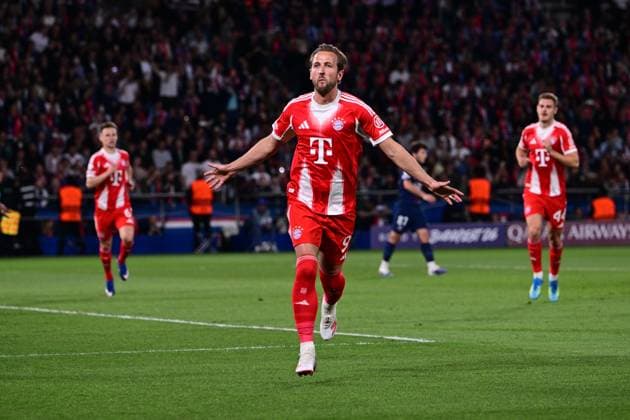 Goal celebration for 0 1 by Harry Kane 9 FC Bayern Muenchen , Paris Saint Germain vs FC Bayern München, Champions League, Semifinal, 28 04 2026 Paris Paris France Copyright: xkolbert-press MarcxNiemeyerx