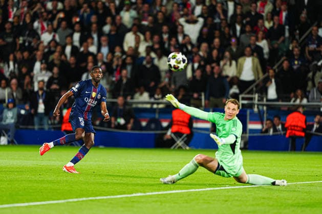 Goal kick Goal chance Ousmane DembÃ lÃ Paris St Germain, 10 , Manuel Neuer FC Bayern München, 01 FRA, Paris St Germain vs FC Bayern München, Football, UEFA Champions League, Semi-final, 2025 2026 season, 28 04 2026 FRA, Paris St Germain vs FC Bayern München, Football, UEFA Champions League, Semi-final, 2025 2026 season, 28 04 2026 Paris Copyright: xEibner-Pressefoto MarcelxvonxFehrnx EP_MFN