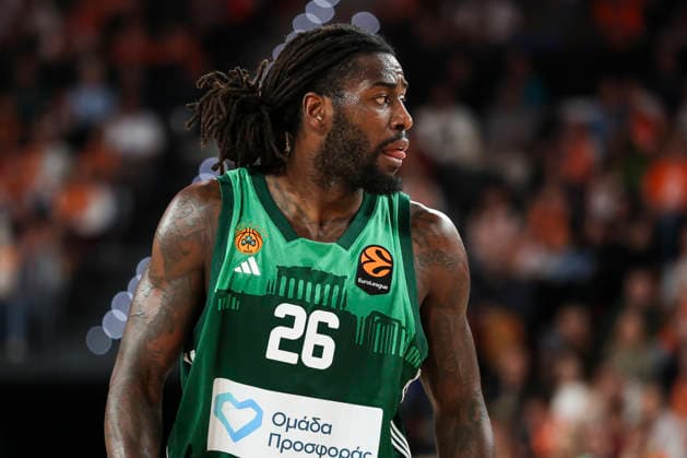 April 28, 2026, Valencia, Valencia, Spain: Mathias Lessort of Panathinaikos AKTOR Athens looks on during the EuroLeague Play Off Game One match between Valencia Basket and Panathinaikos Aktor Athens at Roig Arena on April 28, 2026 in Valencia, Spain. Valencia Basket V Panathinaikos Aktor Athens - Euroleague 2025 2026 Play Off Game 1  - ZUMAa181 20260428_zaa_a181_376 Copyright: xIrinaxR.xHipolitox