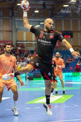 KASSEL, GERMANY - APRIL 28: Adrian Sipos (MT Melsungen, 8) with ball during the EHF European League, match between MT Melsungen vs. FC Porto at Rothenbach-Halle on April 28, 2026 in Kassel, Germany. Hessen Germany Copyright: xBEAUTIFULxSPORTS Freudensteinx
