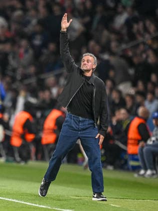 Coach Luis Enrique Paris Saint Germain FC gestures during the UEFA Champions League 2025 26 Semi Final First Leg match between Paris Saint Germain and FC Bayern München at Parc des Princes on April 28, 2026 in Paris, France Photo by Harry Langer DeFodi Images