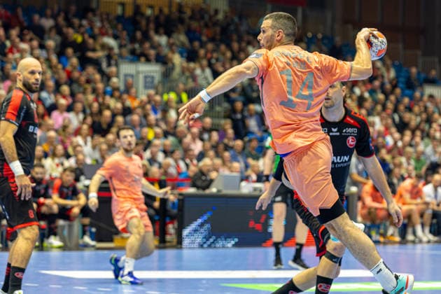 KASSEL, GERMANY - APRIL 28: Rui Silva (FC Porto Handball, 14) with ball during the EHF European League, match between MT Melsungen vs. FC Porto at Rothenbach-Halle on April 28, 2026 in Kassel, Germany. Hessen Germany Copyright: xBEAUTIFULxSPORTS Freudensteinx