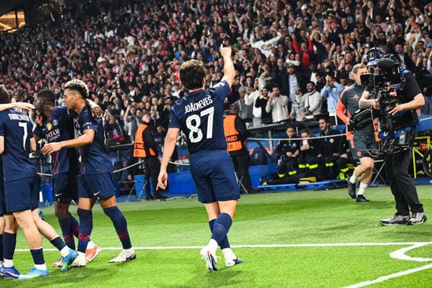 FOOTBALL : Paris Saint Germain vs FC Bayern Munich - Ligue des Champions - demi finale aller - 28 04 2026 Joie des joueurs du Paris SG aprÃ s le but de Joao Neves (Paris SG) ParisFrance  Copyright: xBaptistexAutissierx