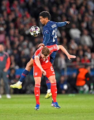 28 04 2026, Football UEFA Championsleague 2025 2026 semi-final first leg, Paris St Germain FC Bayern Munich, at Parc de Princes stadium in Paris France v l Senny Mayulu FC Paris Saint Germain v Joshua Kimmich FC Bayern Munich DFL and DFB regulations prohibit any use of photographs as image sequences and or quasi video