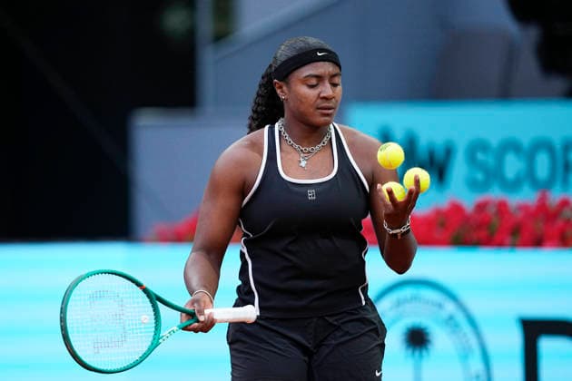 April 28, 2026, Madrid, Madrid, Spain: Hailey Baptiste of USA plays against Aryna Sabalenka of Belarus during the Mutua Madrid Open 2026, ATP, Tennis Herren Masters 1000 and WTA, Tennis Damen 1000, at La Caja Magica on April 28, 2026 in Madrid, Spain. Madrid Spain - ZUMAa181 20260428_zaa_a181_359 Copyright: xOscarxJ.xBarrosox