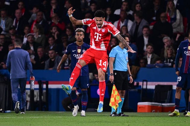 Goal celebration to 5 4 by Luis Diaz 14 FC Bayern Muenchen , Paris Saint Germain vs FC Bayern München, Champions League, Semifinal, 28 04 2026 Paris Paris France Copyright: xkolbert-press MarcxNiemeyerx