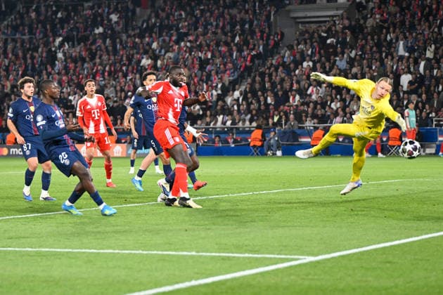 Paris, Parc des Princes, 28 04 26, FRA, Men, UEFA Champions Leaugue, Season 2025 2026, Semifinal Paris Saint Germain FC Bayern Muenchen Picture Dayot UPAMECANO Muenchen macht das Tor zum 5 3 UEFA regulations prohibit any use of photographs as image sequences and or quasi video Ile de France France