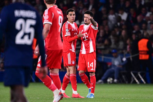 Goal celebration to 5 4 by Luis Diaz 14 FC Bayern Muenchen , Paris Saint Germain vs FC Bayern München, Champions League, Semifinal, 28 04 2026 Paris Paris France Copyright: xkolbert-press MarcxNiemeyerx
