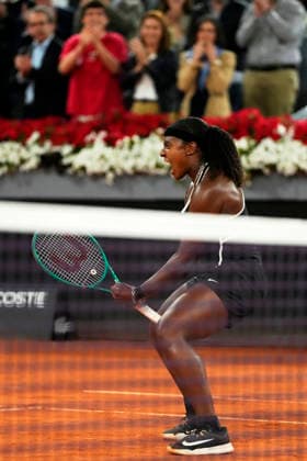 Mutua Madrid Open - Day Nine MADRID, SPAIN - APRIL 28: Hailey Baptiste of the United States celebrates victory against Aryna Sabalenka during their Women™s Singles Quarter-final match at Manolo Santana Stadium on day nine of the Mutua Madrid Open at La Caja Magica on April 28, 2026 in Madrid, Spain. Madrid Spain  Copyright: xJosexBretonx originalFilename:bretonhernandez-mutuamad260428_npGJh.jpg