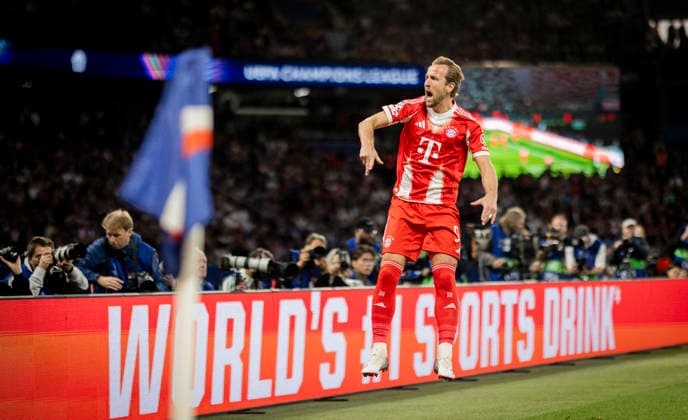 Paris, France. 28th Apr 2026. Goal celebration: Harry Kane (FCB) Paris Saint-Germain - FC Bayern München 28.04.2026 *** Paris, France 28th Apr 2026 Goal celebration Harry Kane FCB Paris Saint Germain FC Bayern Munich 28 04 2026