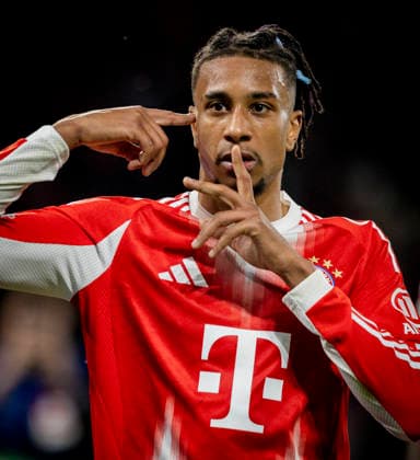 Paris, France 28th Apr 2026 Goal celebration Michael Olise FCB Paris Saint Germain FC Bayern München 28 04 2026