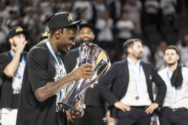 Cosea JL Bourg v Besiktas GAIN - EuroCup Final BOURGUE-EN-BRESSE, FRANCE - APRIL 28: Team JL Bourg celebrates after their victory of the final EuroCup basketball match between Besiktas GAIN and Cosea JL Bourg at the Ekinox in Bourg-en-Bresse France on April 28, 2026. Elyxandro Cegarra Anadolu Bourg-en-Bresse France. Editorial use only. Please get in touch for any other usage.  Copyright: x2026xAnadoluxElyxandroxCegarrax