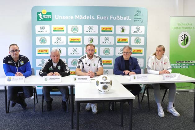 Presentation of the new Saxony Cup for women 28 04 2026 The podium from left Alexander Arnold Chemnitzer FC CFC, Head of Womens Department , Thomas Pretschner Kreisverband Fußball Mittelsachsen KVF , Alexander Rabe Sächsischer Fußball Verband SFV, Press , Hermann Winkler President Sächsischer Fußball Verband SFV, President NOFV, Vice President DFB , Celine Hauk Co Trainer RB Leipzig II Women Presentation of the new Saxony Cup for women and preview of the final day for women and juniors Egidius Braun Sports School , 28 04 2026 Copyright: xBEAUTIFULxSPORTS JanxKaeferx