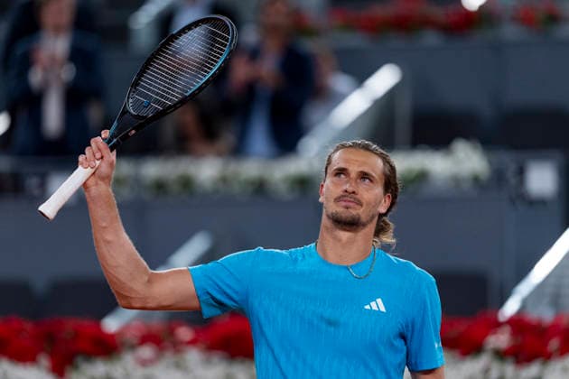 Mutua Madrid Open - Day Nine MADRID, SPAIN - APRIL 28: Alexander Zverev of Germany celebrates the victory against Jakub Mensik of Czechia during the Men s Singles Fourth Round match on Day Nine during the Mutua Madrid Open 2026 tournament celebrated at La Caja Magica on April 28, 2026 in Madrid, Spain. Madrid La Caja Magica Madrid Spain Copyright: xAlbertoxGardinx AGardin_20260428_Tennis_Madrid_Day9_1344
