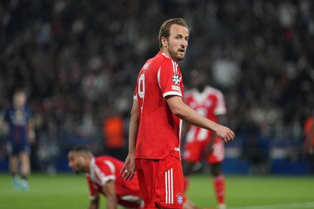Harry Kane of Bayern Munich Paris Saint-Germain v Bayern Munich, UEFA Champions League, Semi Final, First Leg, Football, Parc des Princes, Paris, France - 28 Apr 2026Paris Parc des Princes France EDITORIAL USE ONLY No use with unauthorised audio, video, data, fixture lists, club league logos or live services. Online in-match use limited to 120 images, no video emulation. No use in betting, games or single club league player publications.  Copyright: xDavexWinter Shutterstockx 16847969kr