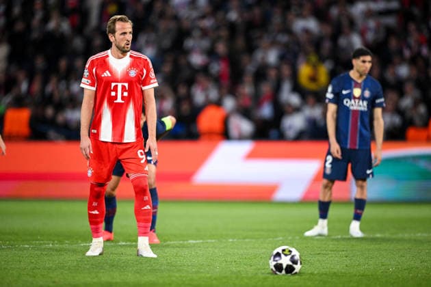 UEFA Champions League - Paris Saint-Germain v Bayern Munich Bayern Munich forward Harry Kane (9) during the UEFA Champions League semi-final first leg football match between Paris Saint-Germain (PSG) and Bayern Munich at the Parc des Princes in Paris on April 28, 2026. Photo by Alexis Jumeau ABACAPRESS.COM  Copyright: xJumeauxAlexis ABACAx