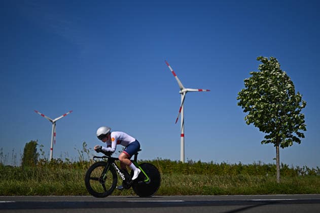 UCI Para Cycling Road World Cup: Round 2 Picture by Mathew Wells SWpix.com - 29 04 2026 - Cycling - UCI Para Cycling Road World Cup: Round 2 - Gistel, West Flanders, Belgium - Women C5 Individual Time Trial (ITT) - Morgan Newberry (Great Britain) Copyright: x xSWpix.comx(t axPhotographyxHubxLtd)xMathewxWells SWpix.comx SWP-3030-13535