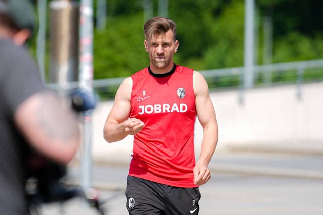 Soccer, Bundesliga, Men, Training SC Freiburg Europa Park Stadion, Sport, Europa Park Stadion, Lucas Höler SC Freiburg, 09 Freiburg Europa Park Stadion Baden Württemberg Germany Copyright: xFINLEYxMÖRCHx