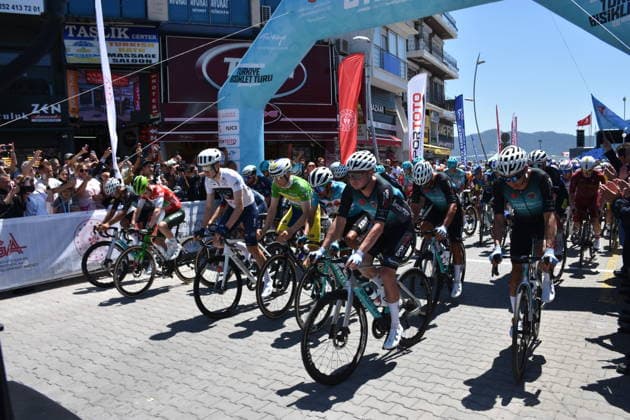 61st Presidential Cycling Tour of Turkiye MUGLA, TURKIYE - APRIL 29: Cyclists compete in the 130.4-kilometer Marmaris-Fethiye stage, within the 61st Presidential Cycling Tour of Turkiye, an eight-stage race in the ProSeries category, on April 29, 2026 in Mugla, Turkiye. Sabri Kesen Anadolu Mugla Turkey. Editorial use only. Please get in touch for any other usage.  Copyright: x2026xAnadoluxSabrixKesenx
