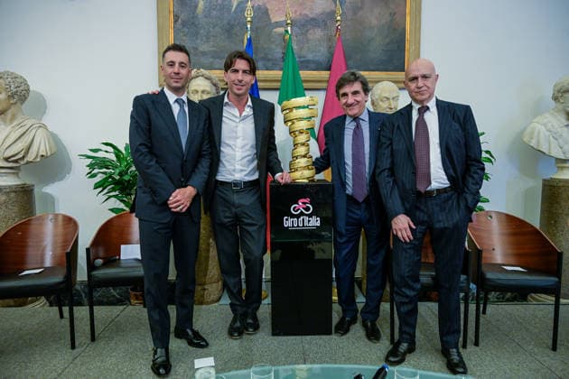 Vincenzo Nibali, Alessandro Onorato, Umberto Cairo, Stefano Barigelli. Presentazione dell™arrivo del Giro d™Italia in Campidoglio. MercoledÃ¬ 29 Aprile 2026. News  Copyright: xValentinaxStefanelli LaPressex