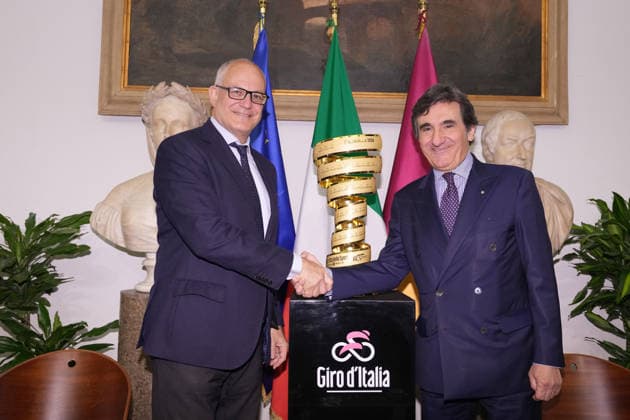 Roberto Gualtieri and Urbano Cairo during the Presentation of the Grand Arrival of the 109th Giro d Italia at the Rome s Campidoglio, Italy - Wednesday April 29, 2026 - ( Photo by Alfredo Falcone LaPresse )  Copyright: xAlfredoxFalcone LaPressex