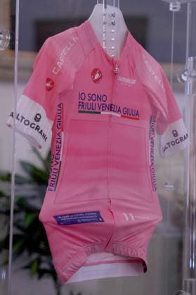 the pink jersey of the Giro d Italia during the Presentation of the Grand Arrival of the 109th Giro d Italia at the Rome s Campidoglio, Italy - Wednesday April 29, 2026 - ( Photo by Alfredo Falcone LaPresse )  Copyright: xAlfredoxFalcone LaPressex
